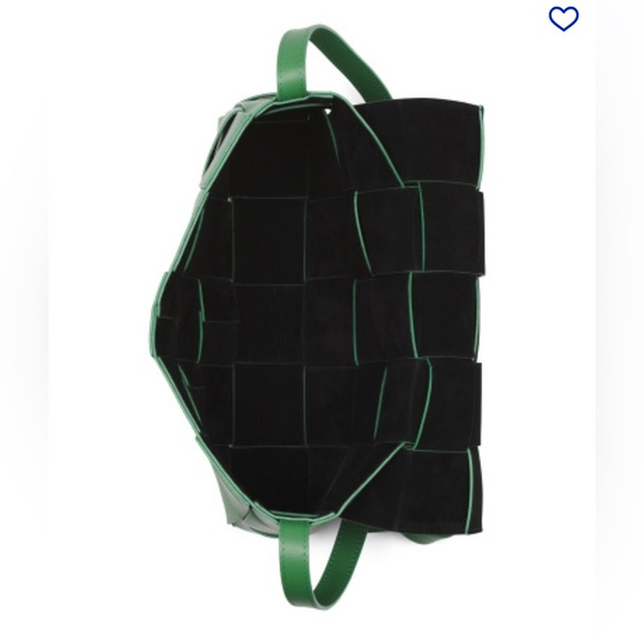 Isadora Made in Italy Kelly Green Woven Leather Crossbody Bag - Picture 6 of 17